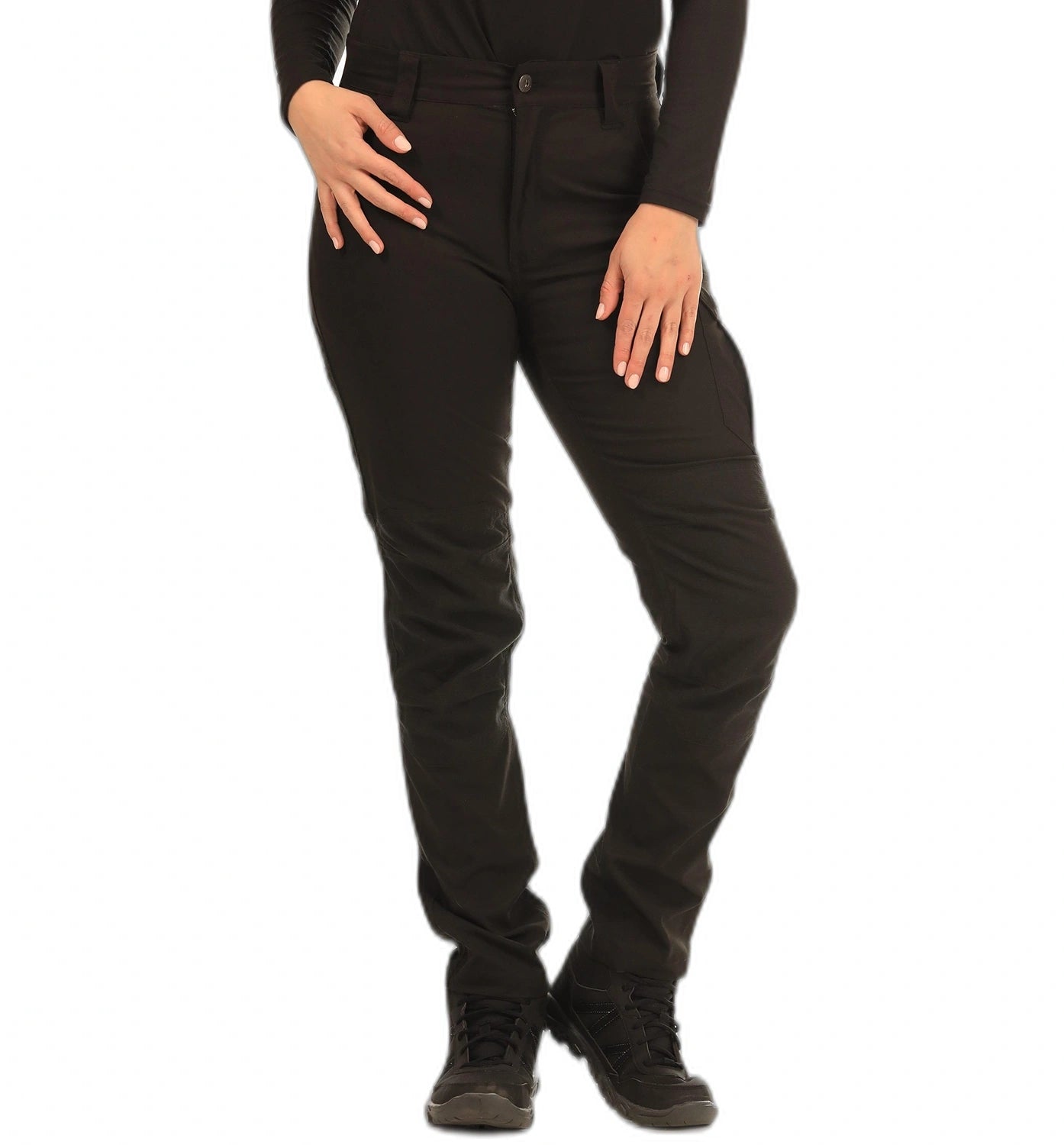 color:black